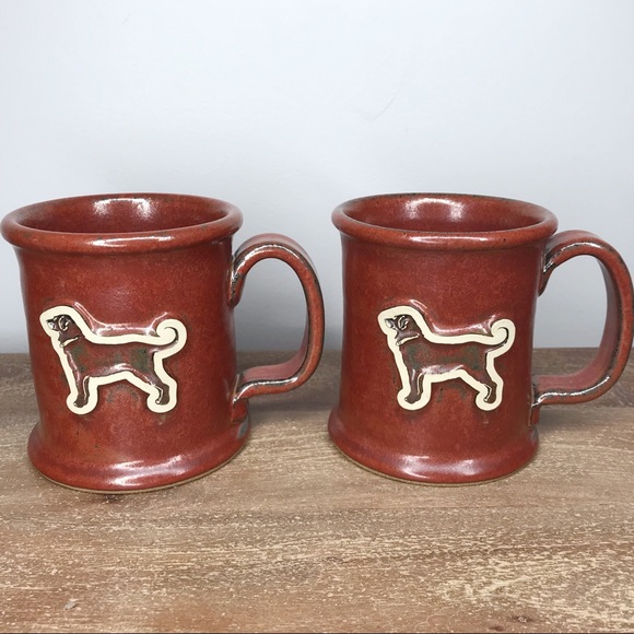 THE BLACK DOG TAVERN Rustic brown heavy mugs set of two - Picture 1 of 3
